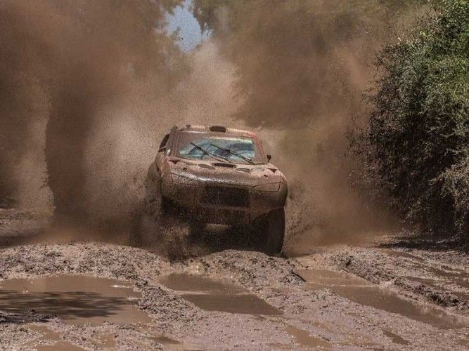 Peruvian rally driver Nicholas Fuchs, who finished 12th at his first Dakar Rally this year, supports the plan to welcome the off-road event in 2018 in Peru.