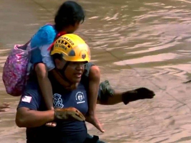 Flooding in Peru – Video - Joint forces of volunteers, institutions and humanitarian aid