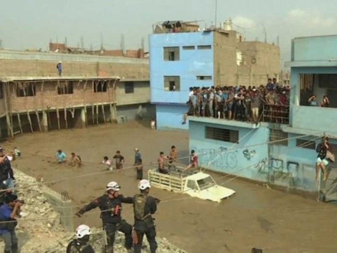 After excessive rains large parts of the Peruvian coastal regions are flooded