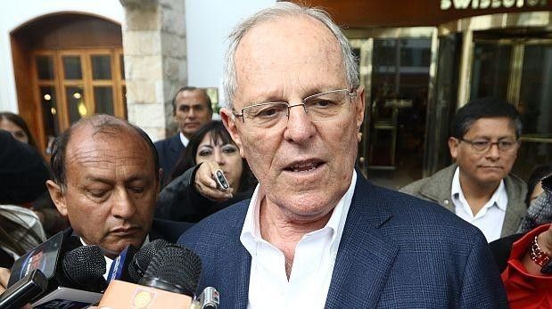 Popularity of Peru’s president drops by 8 %
